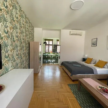 Апартаменты Dob16 Loft I Downtown I Gozsdu *