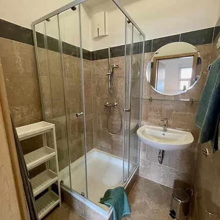 Апартаменты Dob16 Loft I Downtown I Gozsdu *